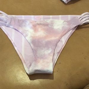 Brand New Roxy Swim